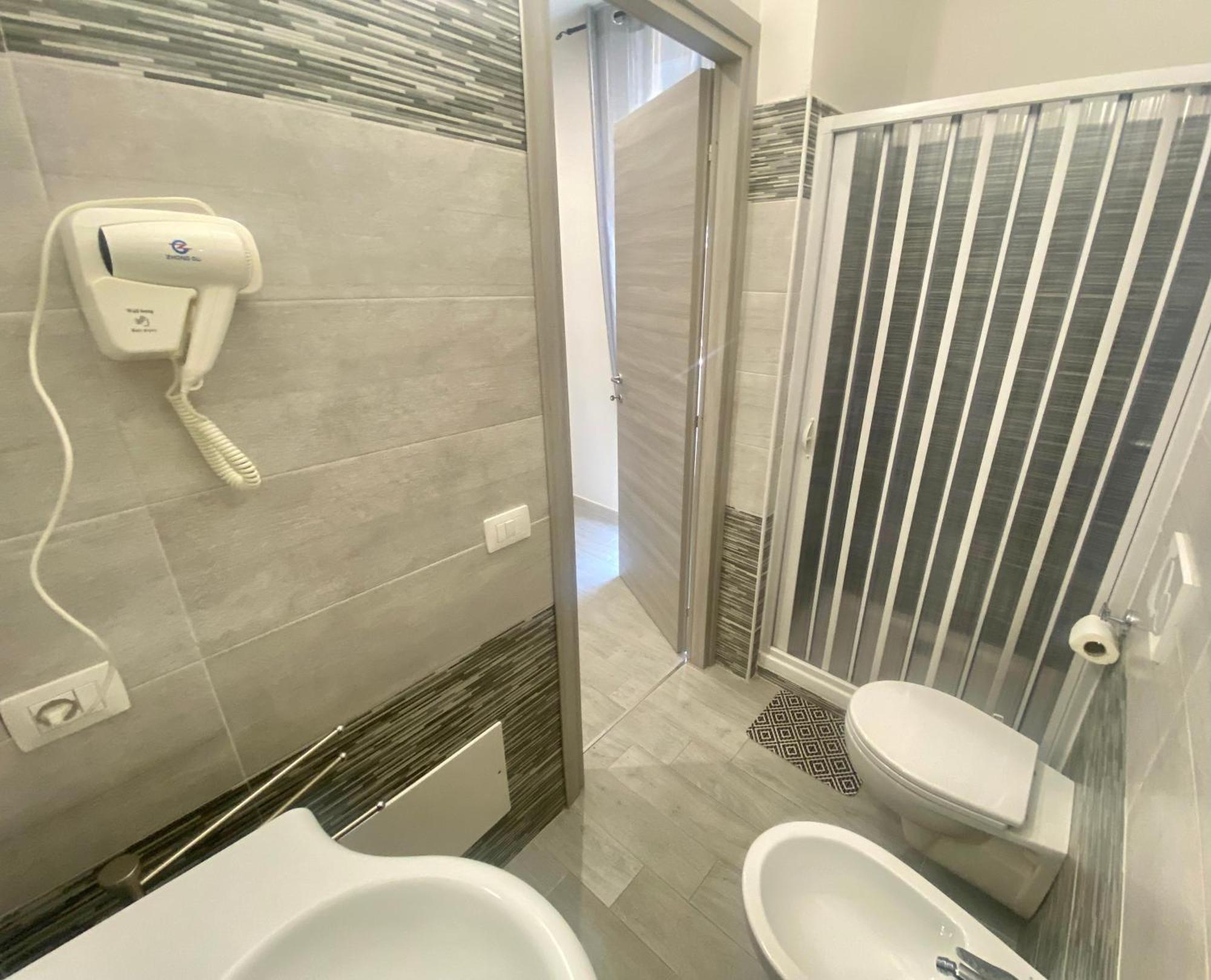 Glicine Hotel Parghelia Buitenkant foto